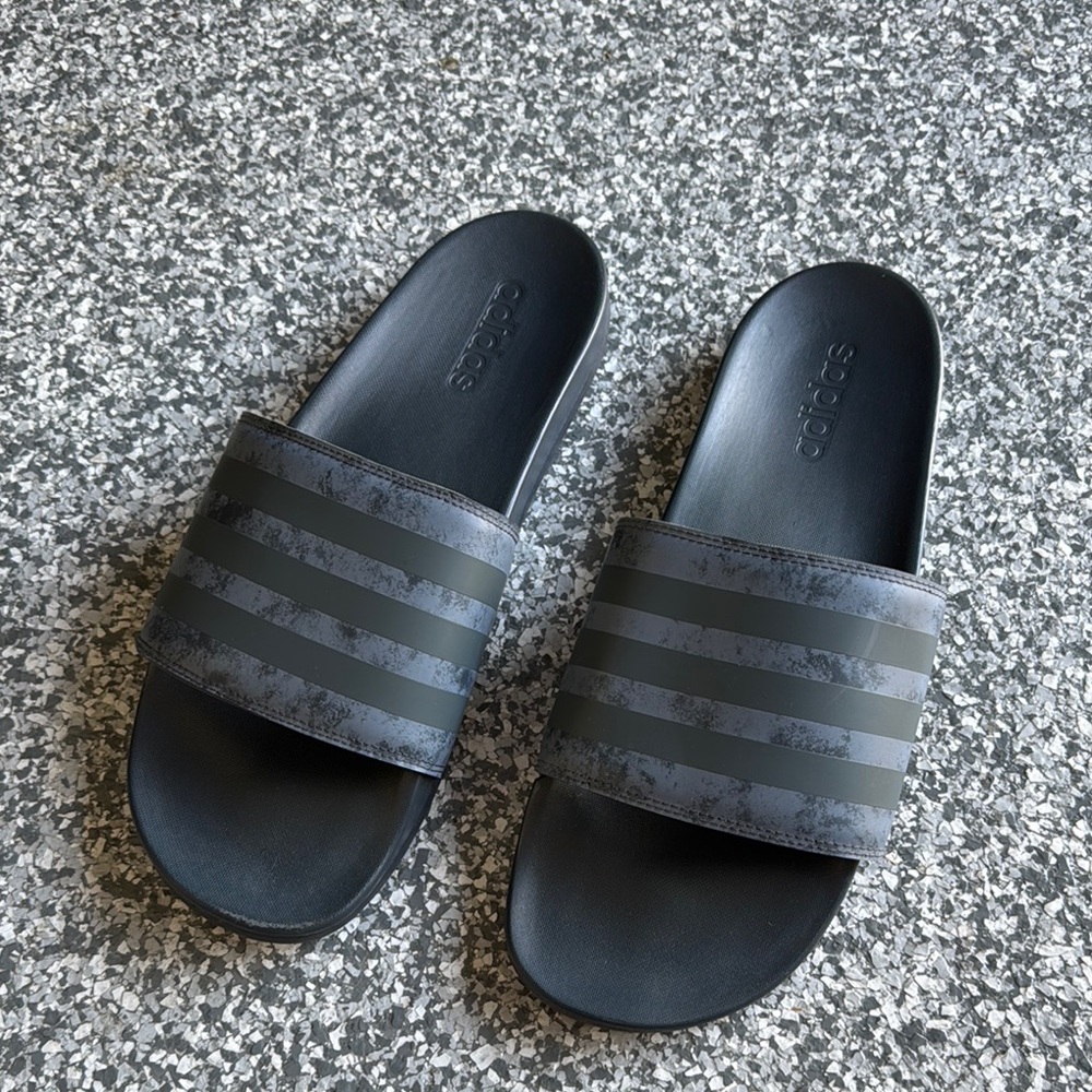 Adidas Men's Grey Slides